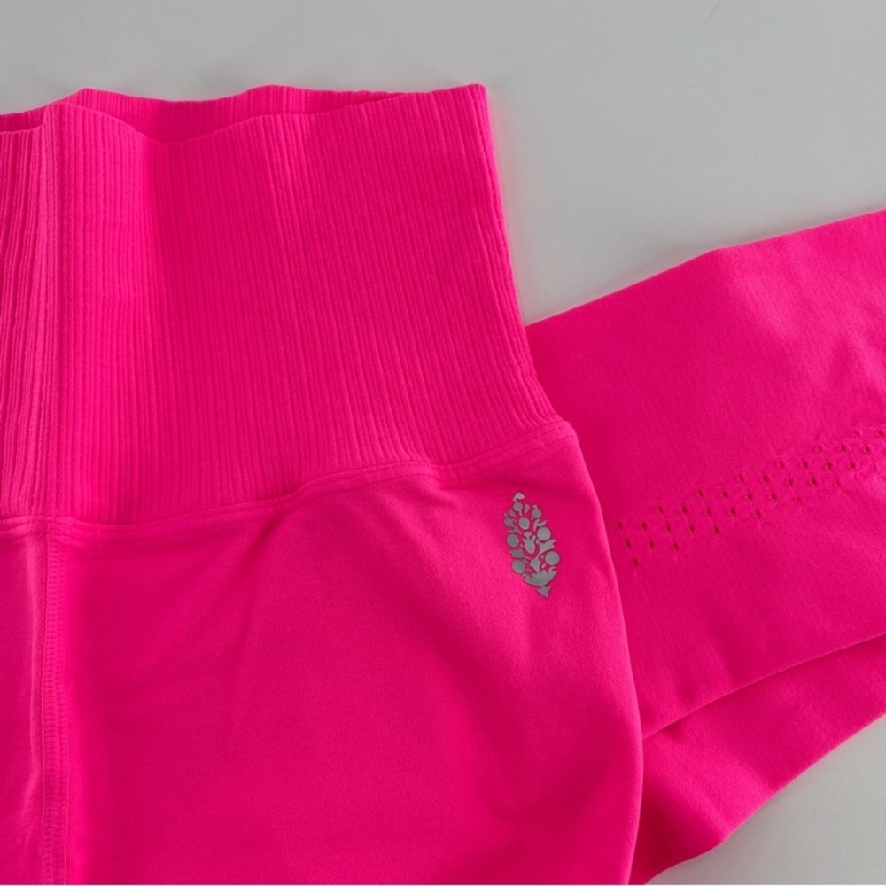 NWT Free People Good Karma leggings - Picture 2 of 5